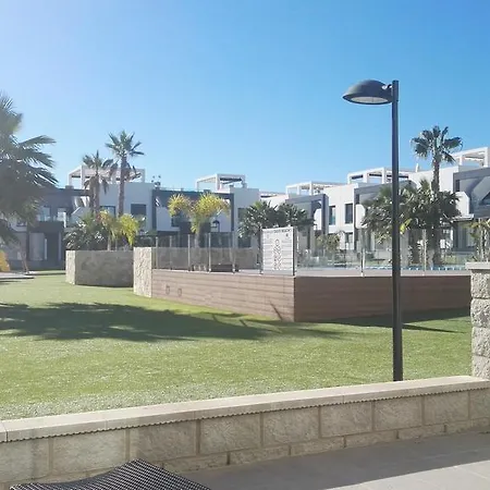 Oasis Sonia Dehesa de Campoamor (Orihuela Costa)