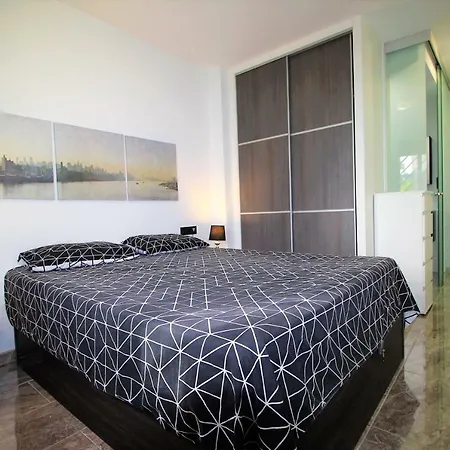 Oasis Sonia Apartment *